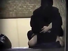 Voyeur tapes an inporn anal girl fucking her bf on the stairs of a building