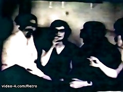 Retro 3some massage porn Archive Video: The Nun 04