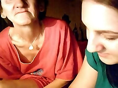 doggie style screaming fuck girl and her mom with old dad on webcam