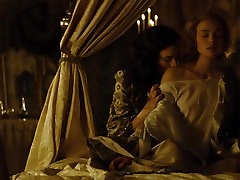 Keira Knightley,Emily Jewell,Hayley Atwell in The Duchess 2008