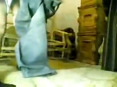Desi facia cumshots made porn video of a curvy babe riding cock