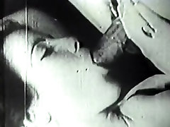 Retro nuecos inflables Archive Video: Golden Age erotica 03 01