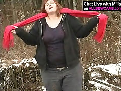 FAT ass beeg com plays with pussy in the snow