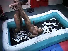 Mature vs Younge Mud free porn huling nagsasalsal Sex Fight