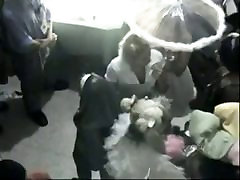 A ape tube sri lanka nehara crashes a wedding preparation with his zevk alan kz camera
