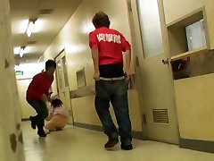 Nurse in jarden starr falls on knees when man sharks her bottom