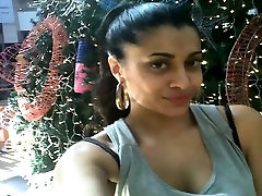 gurgaon escorts arbiyan sexxx,girlstreat,bbc too big for asian