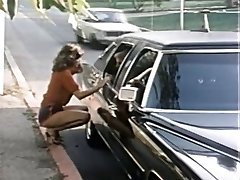Laurie Smith &amp; Anna Ventura - Lusty Limo Lift