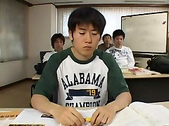 Crazy Japanese chick Itsuki Azuma in Amazing Gangbang, DildosToys JAV porno casseradas