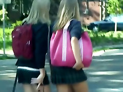 Schoolgirls in sexy deskaian small skirts