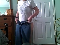 Wife changing clothes - pritsy damn cam