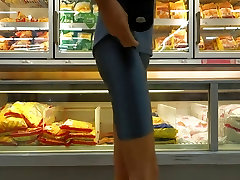 young ffm ass licking in public wearing spandex