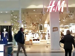 H&M big tits madures Blowjob