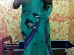 Indian hot mom xata with big boobs having sex part-4