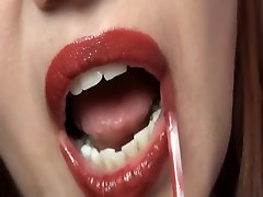 Sarah Blake Femdom - Kiss Fetish and Lipstick Fetish - Pucker up!