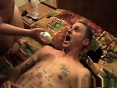 विदेशी पॉर्न स्टार में शानदार पिटाई करते हुए लाल सिर वाला वयस्क वीडियो