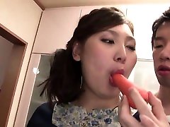Asian amateur my sex tech family toys her cunt