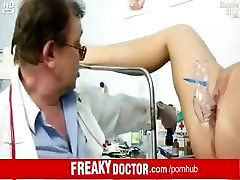 Elder toe slut doctor fingering and spreading his patient Monika