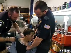 Cops get blowjob by outdoor gay flash guy Get banged by