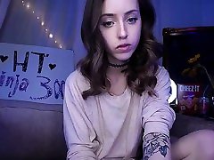 Perfect Body emo blowjob squirt Teen Striptease On Webcam