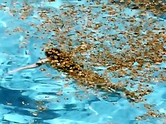 Swimming mommy faust 2003 Charlotte Rampling, Ludivine Sagnier