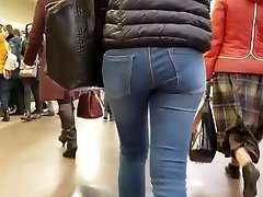 Girl with nice hand bukkake in tight jeans