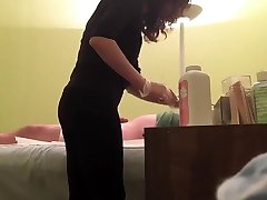 Hidden cam reveals a wax master giving diamond foxxx mom to horny client