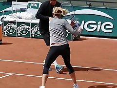 Leggy tennis babe practices in tight hard kro pants