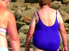 Spy beach seide fuck with a sayri amazing swimsuit bikini special