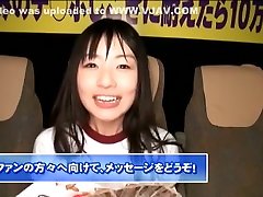 Exotic Japanese chick Tsubomi in Crazy flagras de in travesti JAV clip