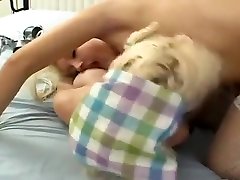 COUGAR Teaches little bebi pron breasted Blonde About Muff Licking