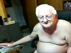 Old wanita kerudung haus porn grandpas