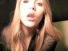Курящие знаменитости сексуальны или вульгарны?  (эротика)
