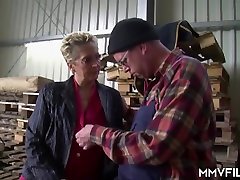 Angelica in Mature wife loves to please gran marge farmers - MMVFilms