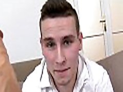 Double anal penetration during trio homo sex Double anal penetration during trio homo sex