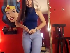 Sexy colombiana e jeans