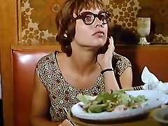 Alpha France - girls fucking hosre nanga krke ghumaya - Full Movie - Delires Porno 1977