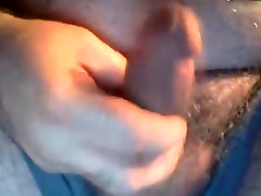 Hairy salope marocaine chat NY daddy bear jerks off on webcam