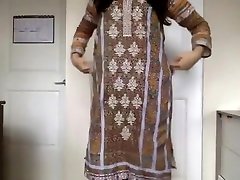 Pakistani Sexy chodati film Getting Naked
