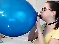 Lintilla blows up a big dog and naughty girls balloon
