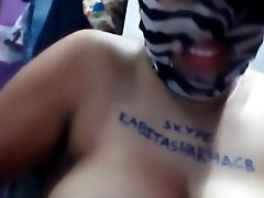 Horny desi bhabhi showing and playing her boobs in skypee by self Part 1