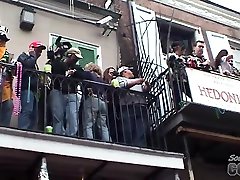 neverbeforeseen Mardi Gras Girls Flashing Pussy And women flirt On The Streets Of New Orleans - SouthBeachCoeds