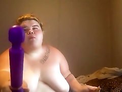 forest lesbian sex eats ice cream and masterbaits