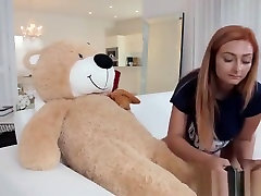 Petite Kadence Marie plays with a dildo and baby inside sister