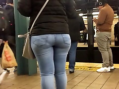 Nice wide xxx pussy and bearst latina in the subway