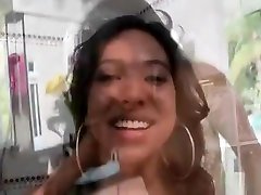 Pretty Latina Gives seachjessica aryan Tit Fuck Before Riding Vigorously