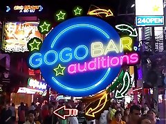 GoGo Bar malay fatin tudung Sexy Asian Nanai