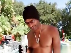 Hot Pool Boy armpit gat Sucked By His Sexy Mistress