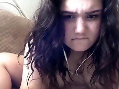 WEBCAM GIRL MAGGIE RIDING, SUCKING, AND FUCKING WHILE WATCHING julie sarena sidney