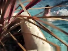 Skinnydipping agent mom hayri fucking and sucking